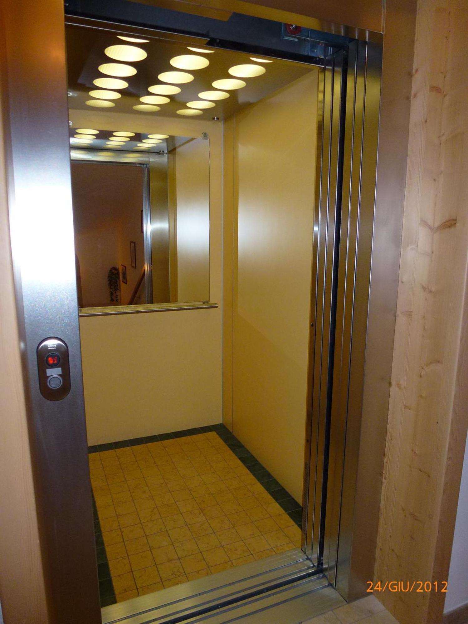Residence Ciasa Dl Mone Colfosco Eksteriør bilde