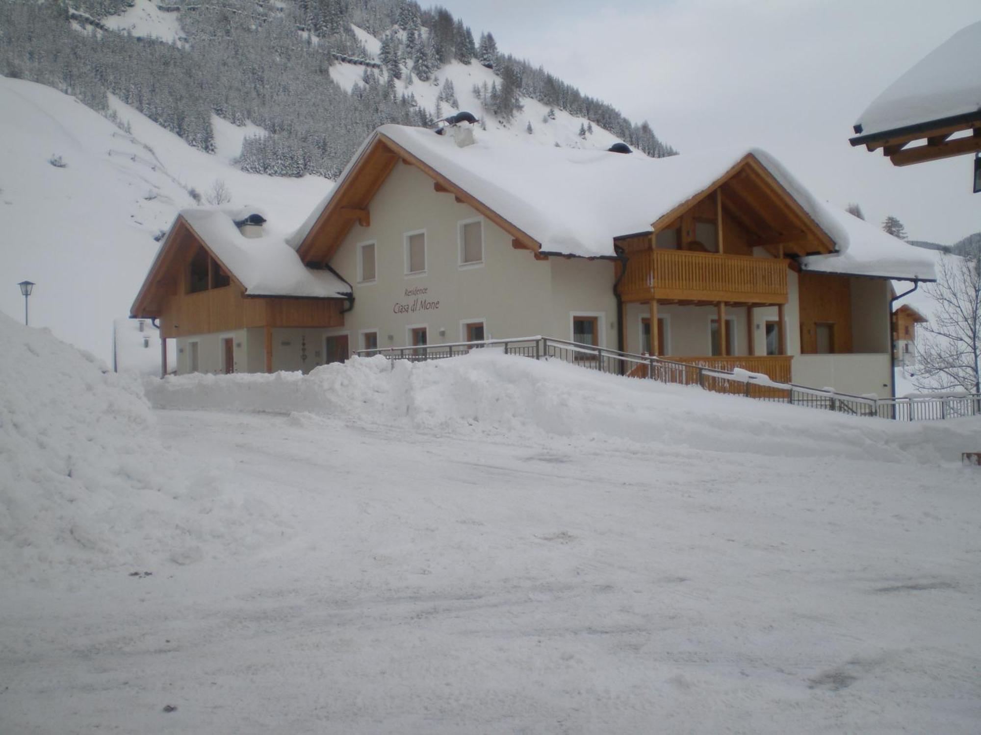 Residence Ciasa Dl Mone Colfosco Eksteriør bilde