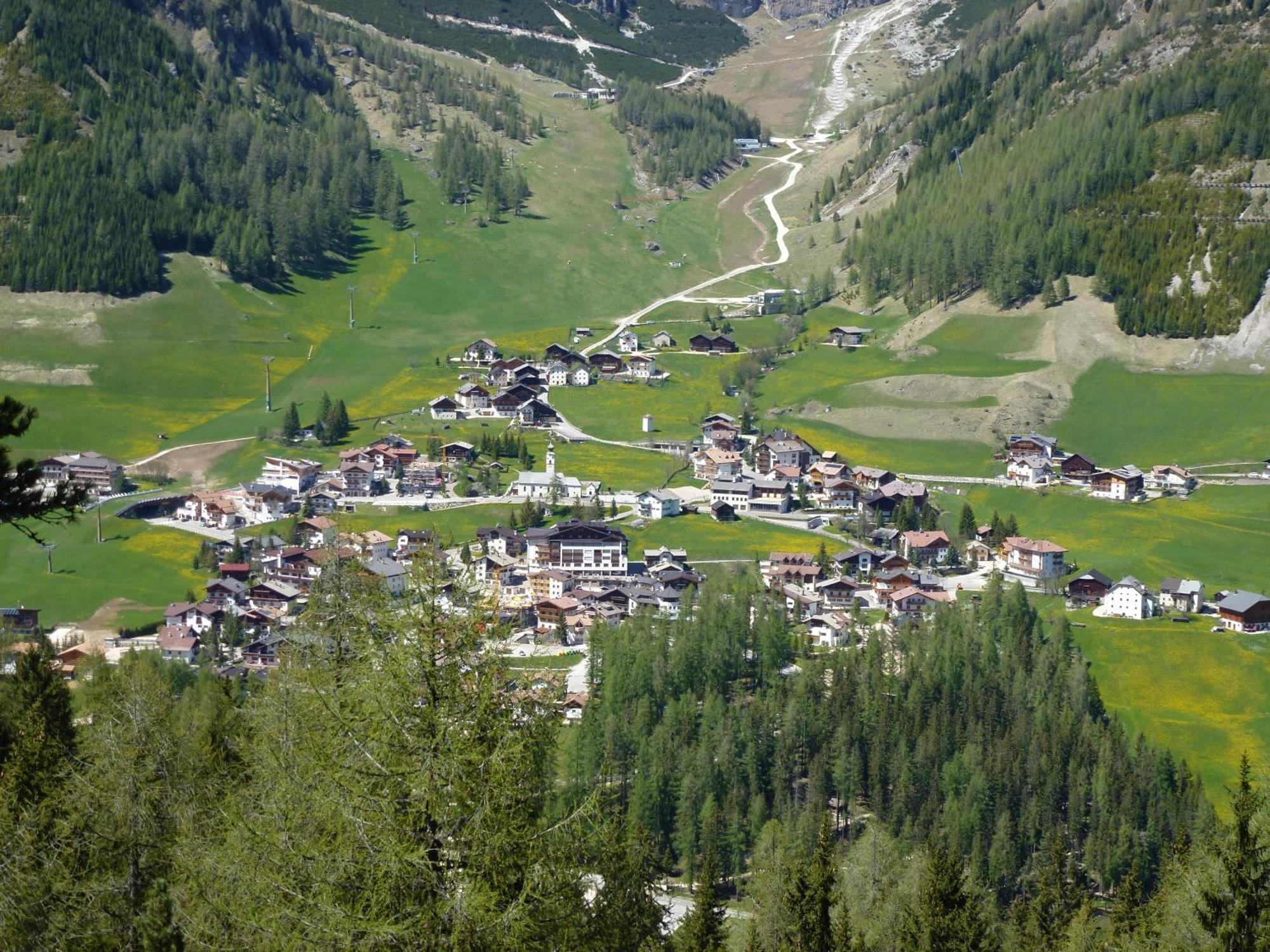 Residence Ciasa Dl Mone Colfosco Eksteriør bilde