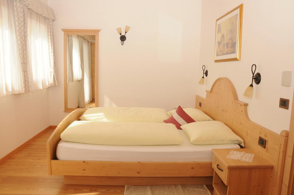 Residence Ciasa Dl Mone Colfosco Eksteriør bilde